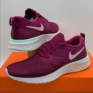 nike running shoes ankle support